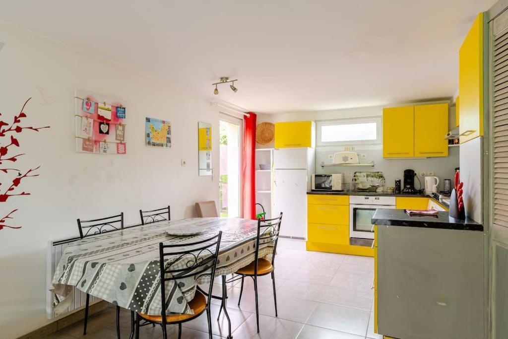 La Cornaline 1 Villa Кабур Екстериор снимка
